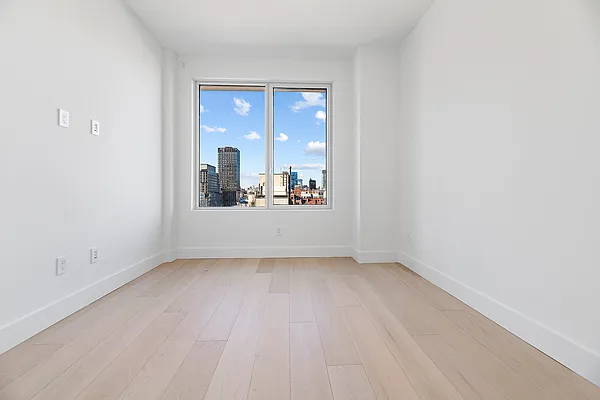 Rented by REAL New York | media 16