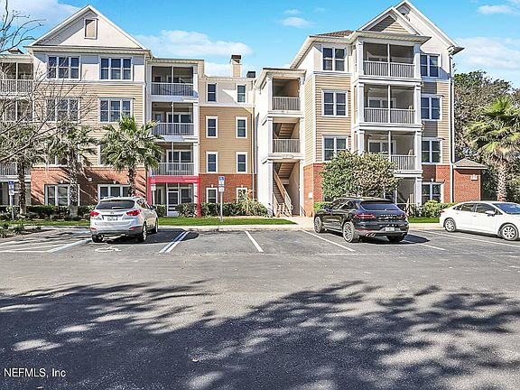 2nd image of 13364 BEACH Boulevard #610