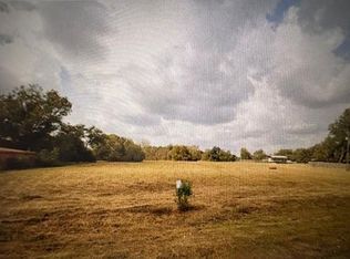 405A Magnolia Dr, Hempstead, TX 77445
