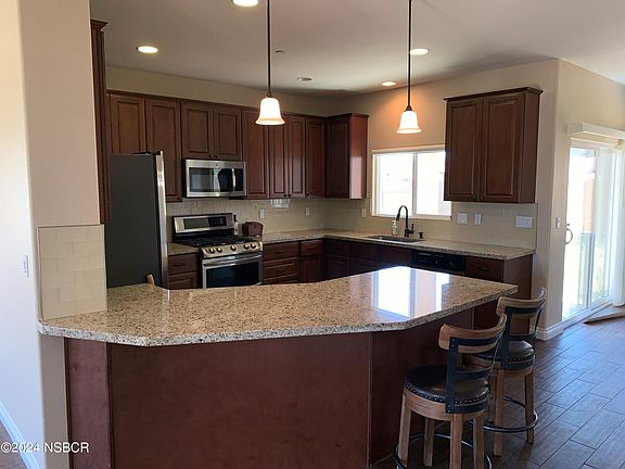 5th image of 1472 W Wynndel Way