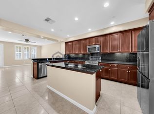 132 Selby Ln UNIT 7, Livermore, CA 94551