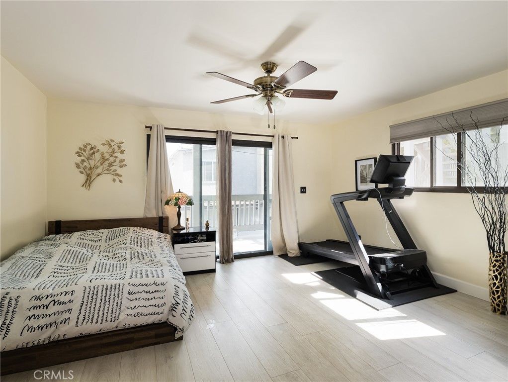 212 E Imperial Ave #El, El Segundo, CA - More