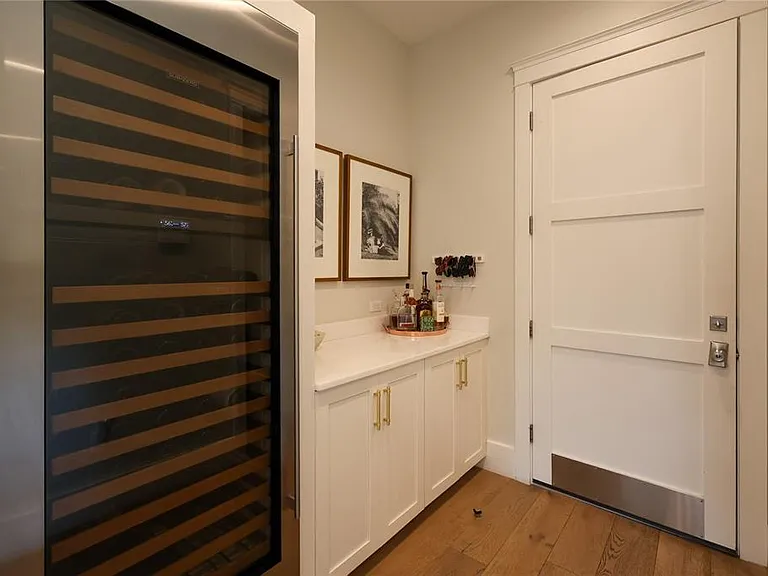 2402 W Parkland Blvd — Photo 19