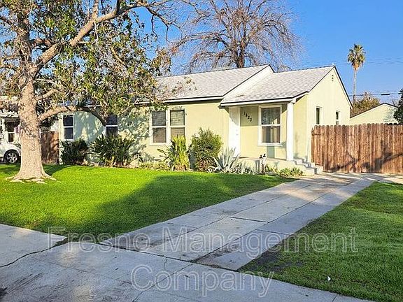 2nd image of 1423 E Michigan Ave