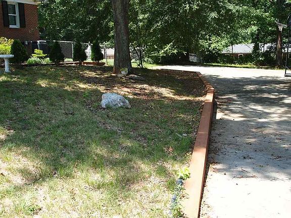 4th image of 403 Lynchburg Dr
