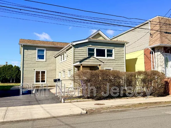 227 Washington Ave, Hackensack, NJ 07601