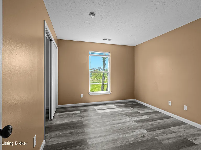 2430 McKindree Ct — Photo 13