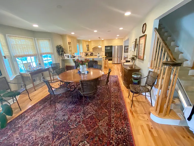 401 Garfield Ave — Photo 11