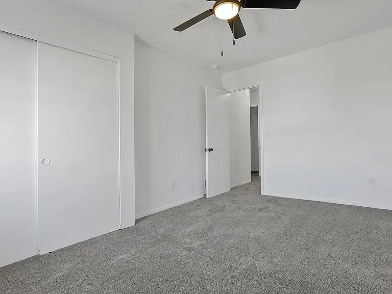 1747 Hightower Dr — Photo 18