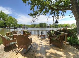 5573 Riverfront Rd, Lake Wylie, SC 29710