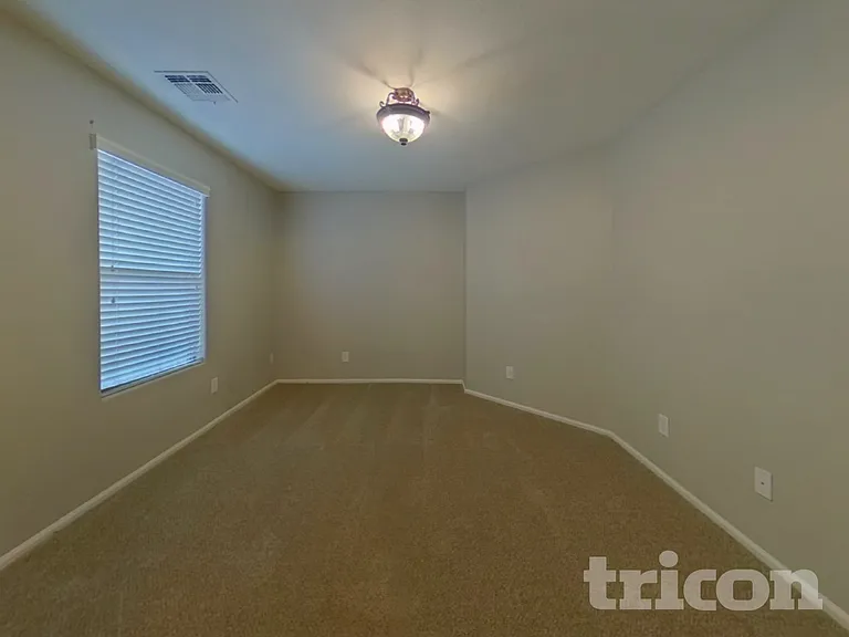 28876 N Coal Ave — Photo 16