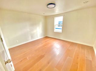 660 Cascade Ave SW, Atlanta, GA 30310