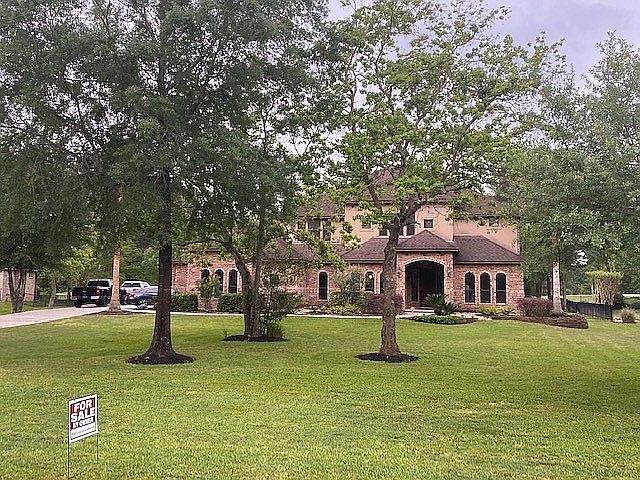 1st image of 32611 Green Bend Ct