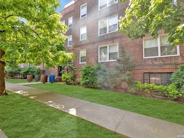 141-12 79th Ave APT 1I, Flushing, NY 11367