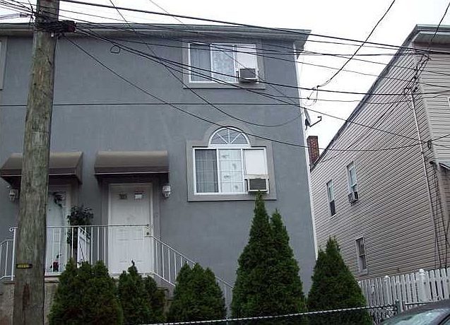 2nd image of 57 Avenue B