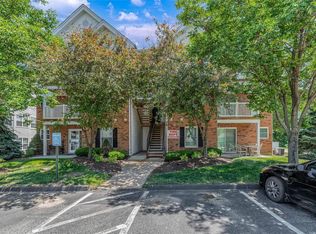 470 Benton Dr APT G, Saint Peters, MO 63376