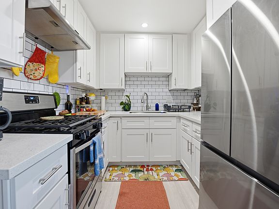 2nd image of 4355 37th St APT 6