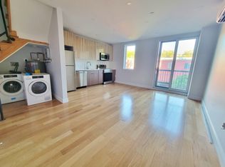 29 N Elliott Pl #4, Brooklyn, NY 11205