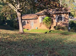 3 N Fair Oaks Rd, Arden, NC 28704