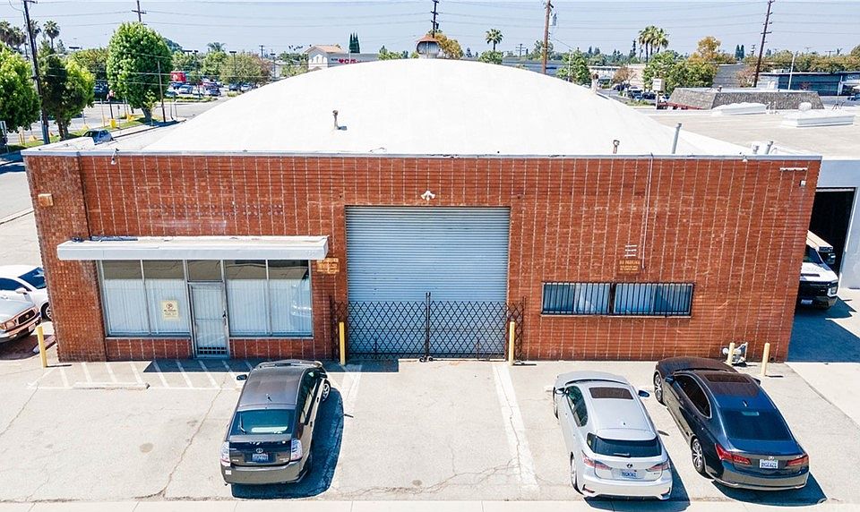 1st image of 9256 Bermudez St