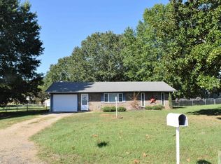 2 S Gibson Ln, Texarkana, TX 75501