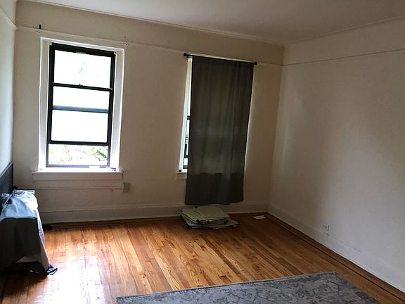 4th image of 56 Sheridan Ave APT B
