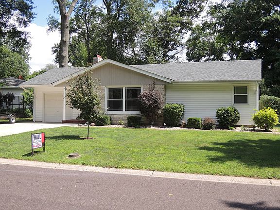 2nd image of 708 Shannon Dr