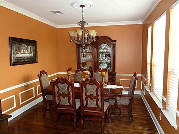 3rd image of 7636 Brownley Pl