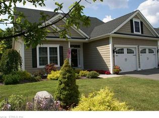 15 Crestview Dr, Rockfall, CT 06481