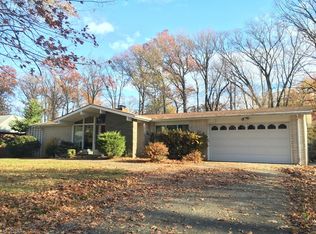 46 Fairview Rd, Clark, NJ 07066