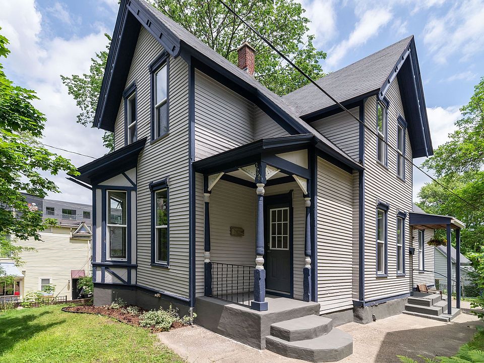 1st image of 324 Union Ave NE