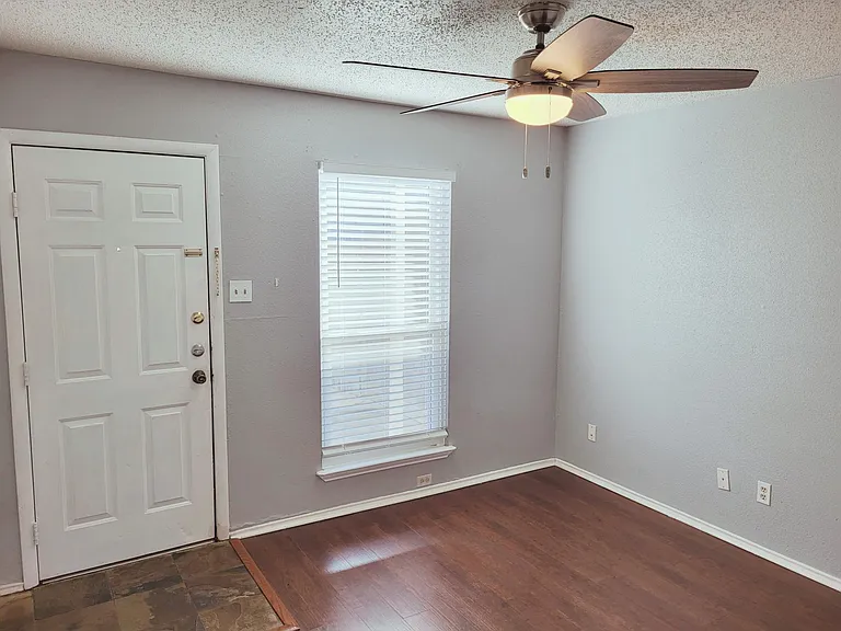 6702 Everhart Rd #U104 — Photo 16