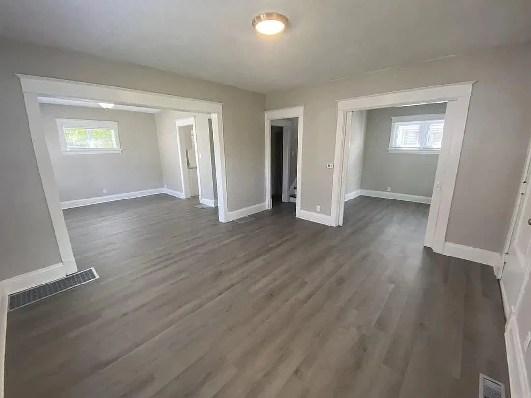 6631 Meadow Ln — Photo 2