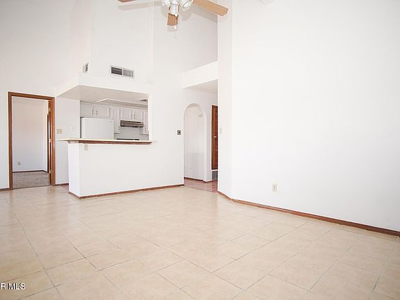4th image of 11571 Arnaz Ct