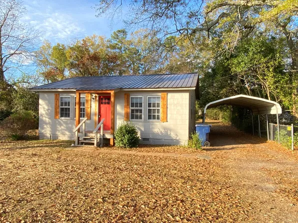 202 Francis St E, Jacksonville, AL 36265