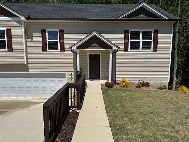 Front view of House from Street Extra Parking Space
