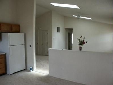 4th image of 501 Little Creek Dr