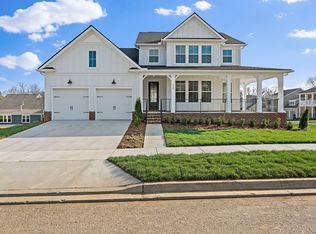 860 Rockwell Dr, Hendersonville, TN 37075