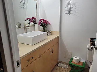 Rented by Chartwell Manhattan Realty