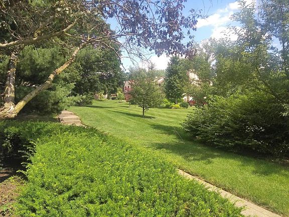 3rd image of 2353 Gavinley Way
