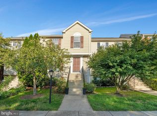 45400 Gable Sq, Sterling, VA 20164