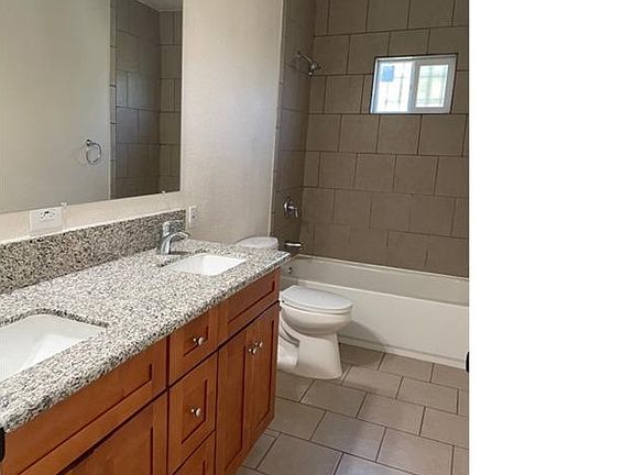 4th image of 645 W 112th St