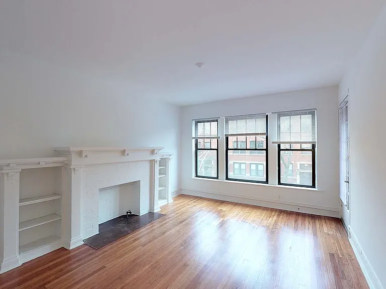 Dining/Living room
