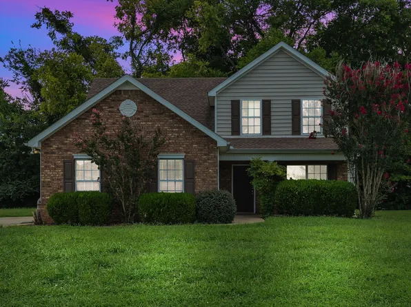 1541 Teresa Ln, Murfreesboro, TN 37128