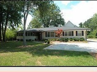 4011 Sharon View Rd, Charlotte, NC 28226