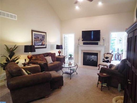 5th image of 3647 Cottage Dr