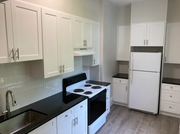 117 Northampton Rd, Amherst, MA 01002