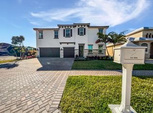 9299 Pearch Ln, Boynton Beach, FL 33437