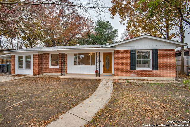 1st image of 119 Bethany Pl