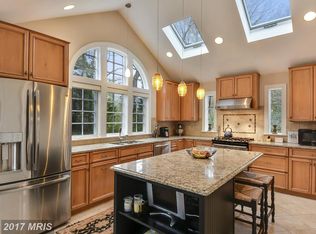 9313 Adelaide Dr, Bethesda, MD 20817